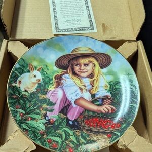 Amanda 8 1/2 Decorative Plate with Girl and Rabbit
